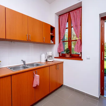 Erdody Vendeghaz בית הארחה 3*