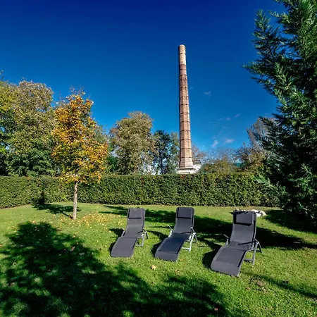 Erdody Vendeghaz Kastelyosdombo